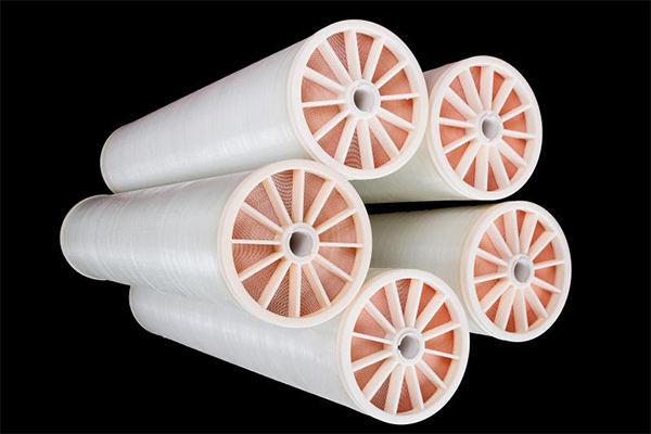 反滲透膜元件的過濾原理是物理性質還是化學性質呢？